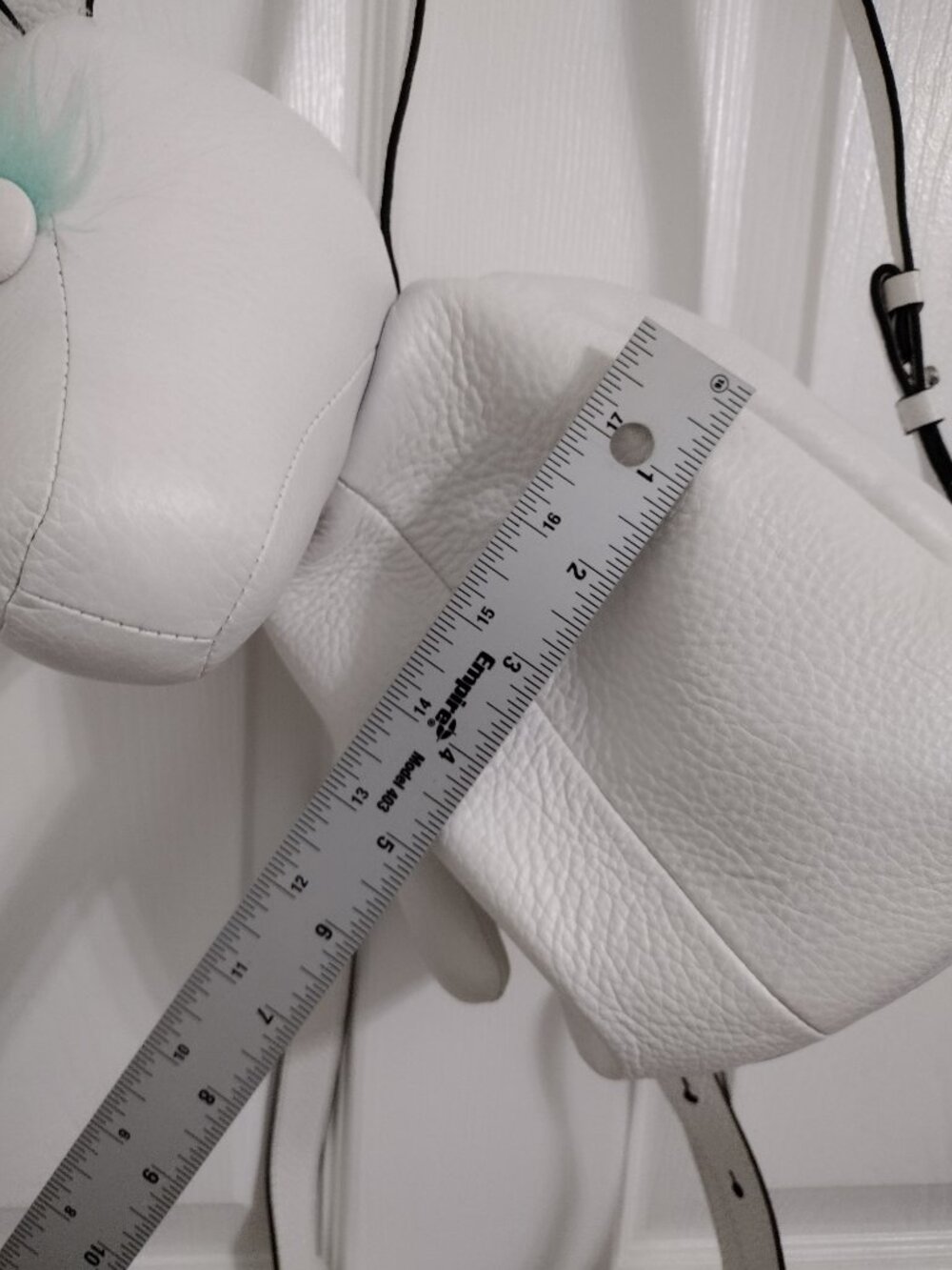 Kendall + Kylie Normie Dog White Leather Backpack NWOT Plush Rare Statement Bag - Picture 4 of 10